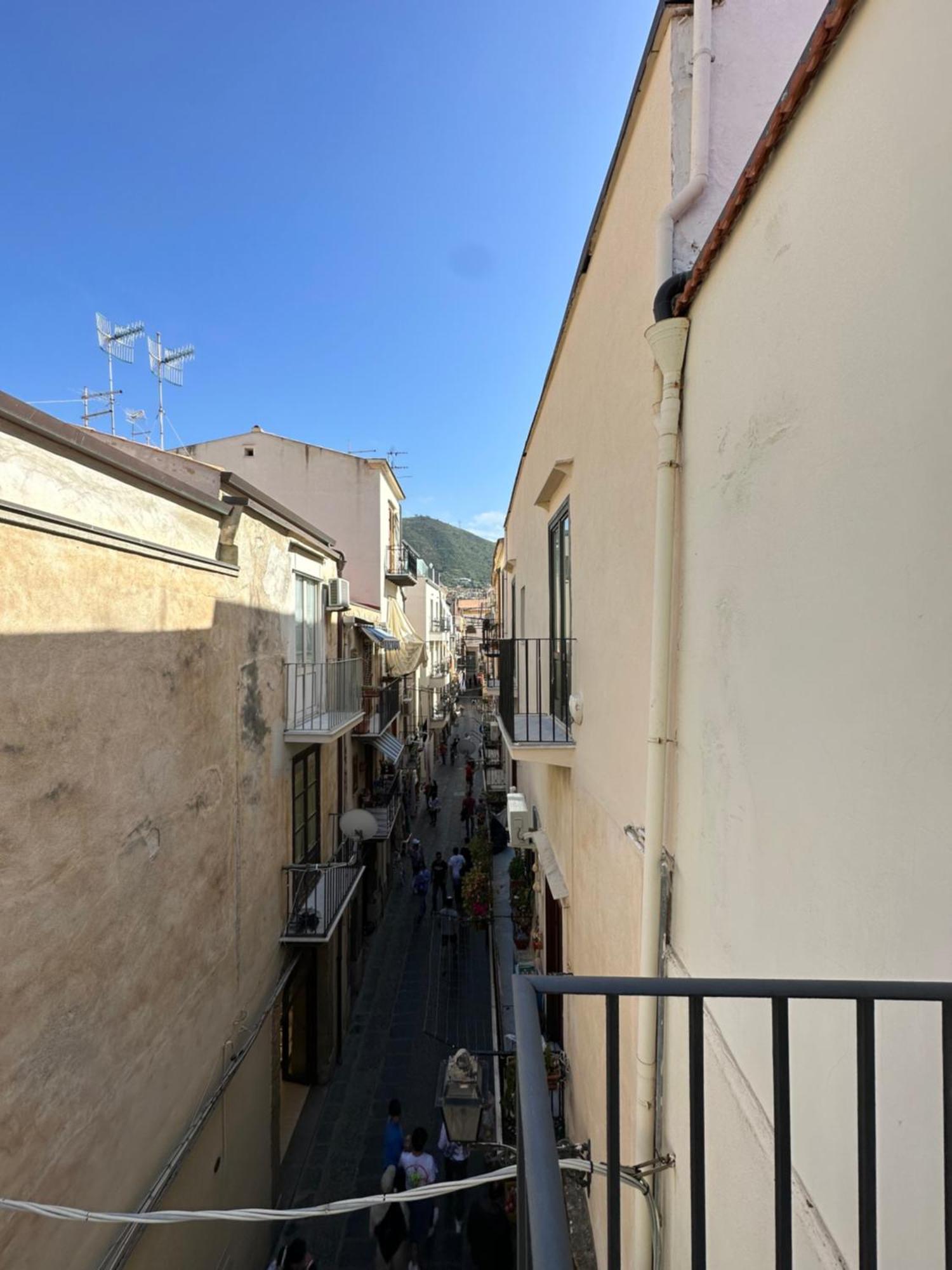 Balconi Bellavista Apartment Cefalu Room photo
