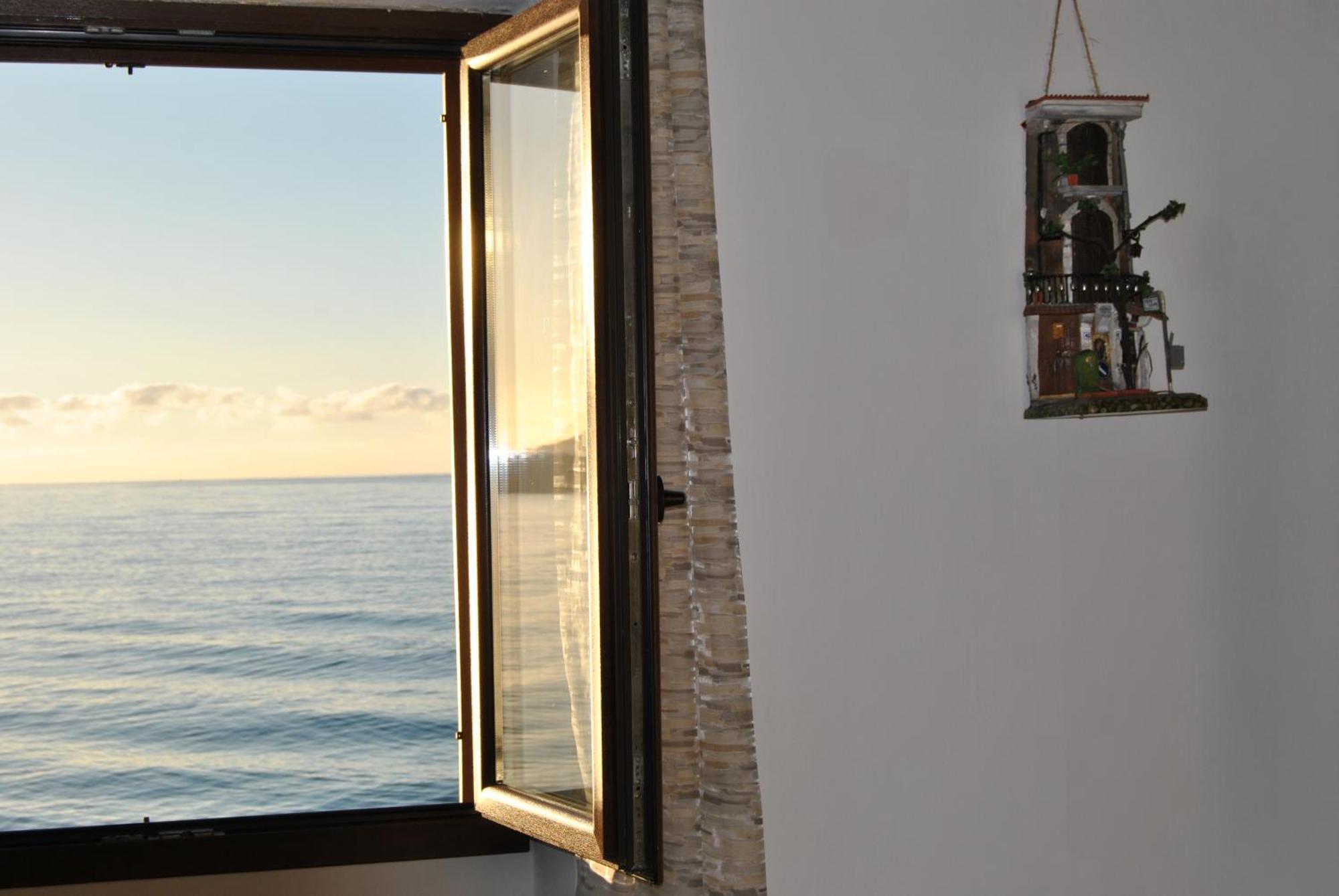 Balconi Bellavista Apartment Cefalu Room photo