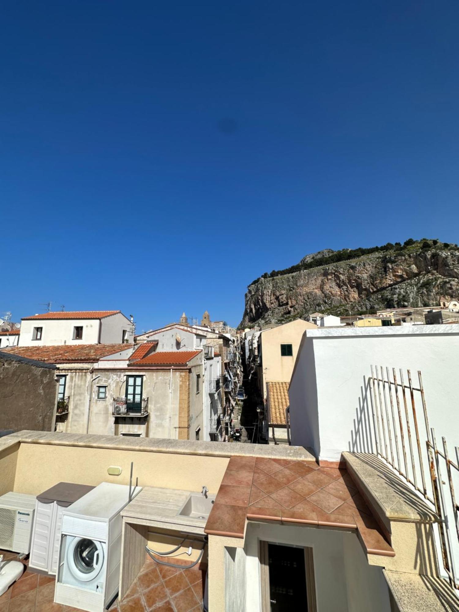 Balconi Bellavista Apartment Cefalu Room photo