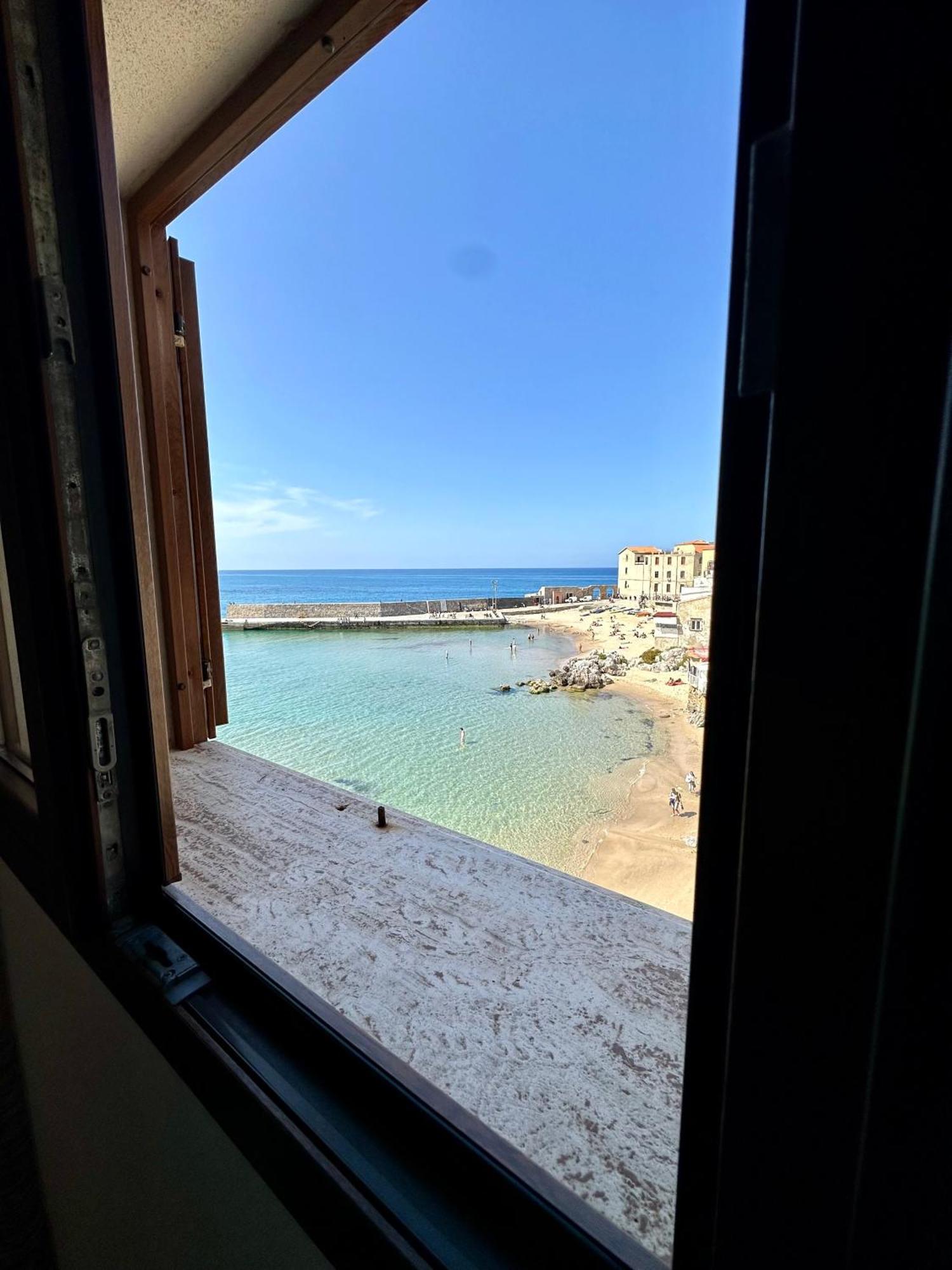 Balconi Bellavista Apartment Cefalu Room photo